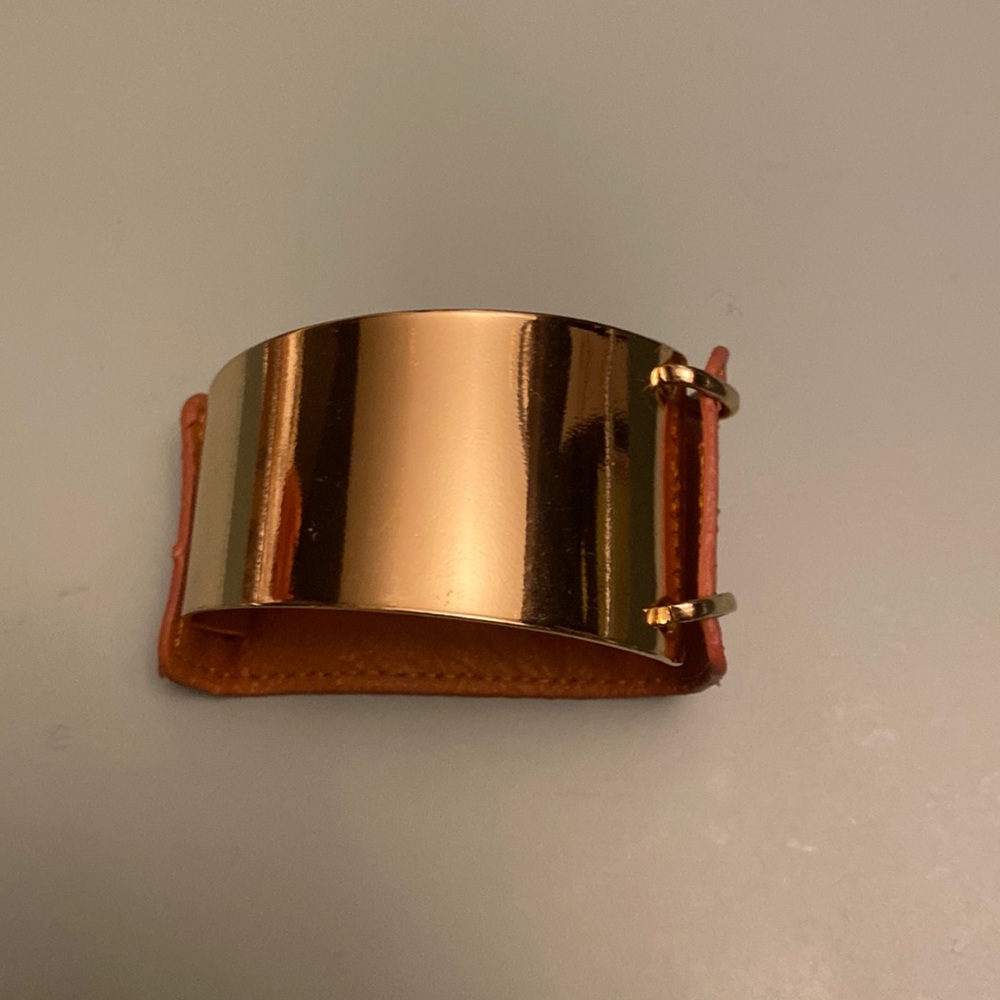 Leather and Gold Fashion Cuff Bracelet